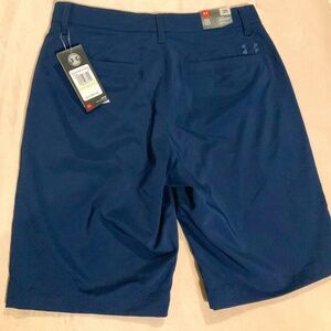 NWT, Under Armour Blue 30 Heat Gear  Shorts Golf Resort Preppy School Uniform